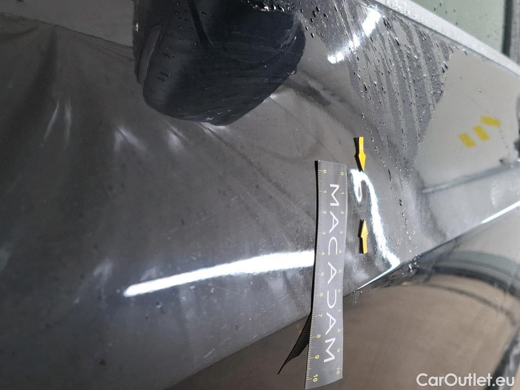  Bmw  Serie 1 BMW Série 1 / 2019 / 5P / Berline 116i Business Design #38