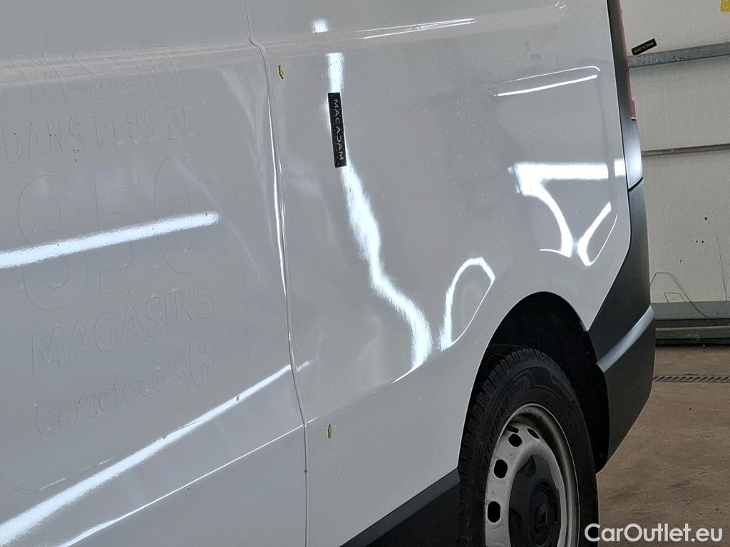  Renault  Trafic  Fourgon L2H1 3T Grand Confort 2.0 dCi 130CV BVM6 E6d #8