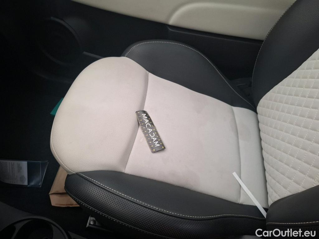  Fiat  500 FIAT   2015  3P  Berline Hybrid 10 BSG 70 ch Dolcevita #19