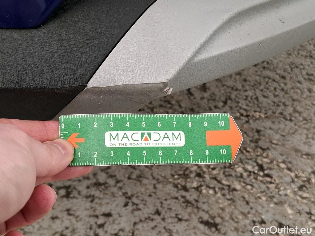  Renault  Captur RENAULT  / 2019 / 5P / SUV Intens E-Tech hybride recharg 160 - 21 #2