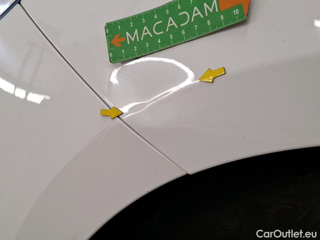  Opel  Corsa  F Elegance Business 1.2 Turbo 100CV BVM6 E6d #4