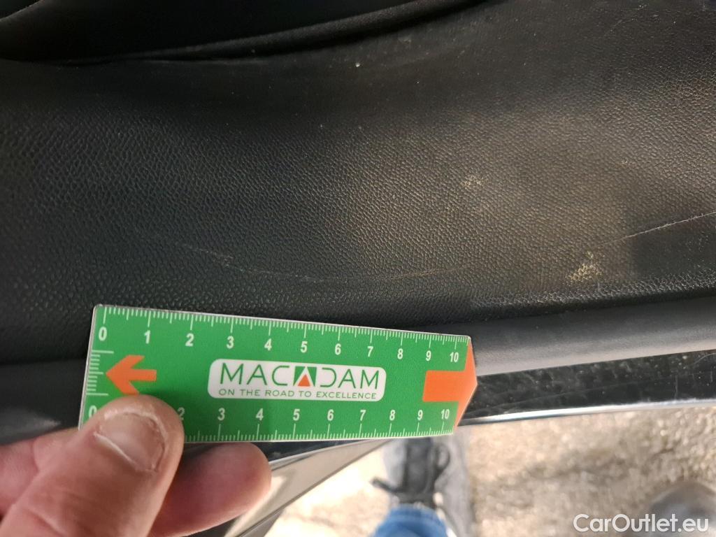  Peugeot  2008  Allure Business 1.2 PureTech 130CV BVA8 E6d #28