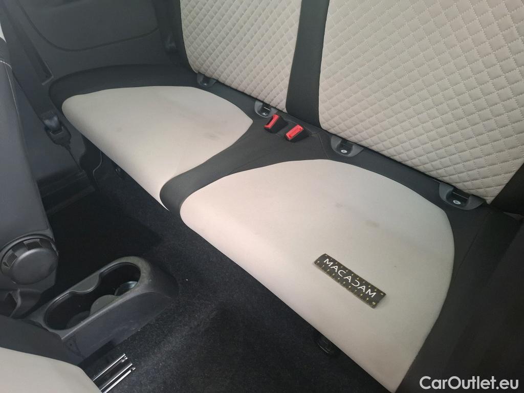  Fiat  500 FIAT   2015  3P  Berline Hybrid 10 BSG 70 ch Dolcevita #22