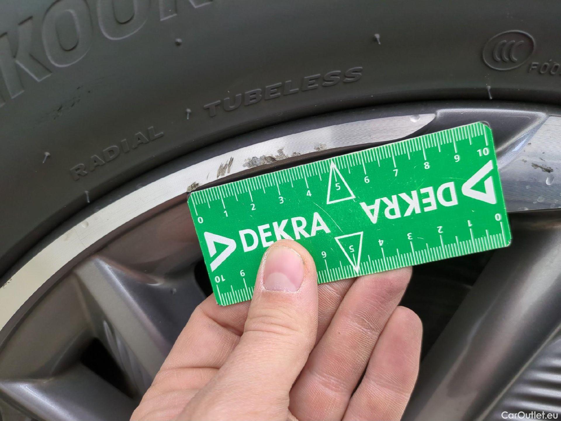  DS  DS7 7 Crossback Executive 2.0 BlueHDi 180CV BVA8 E6d #9