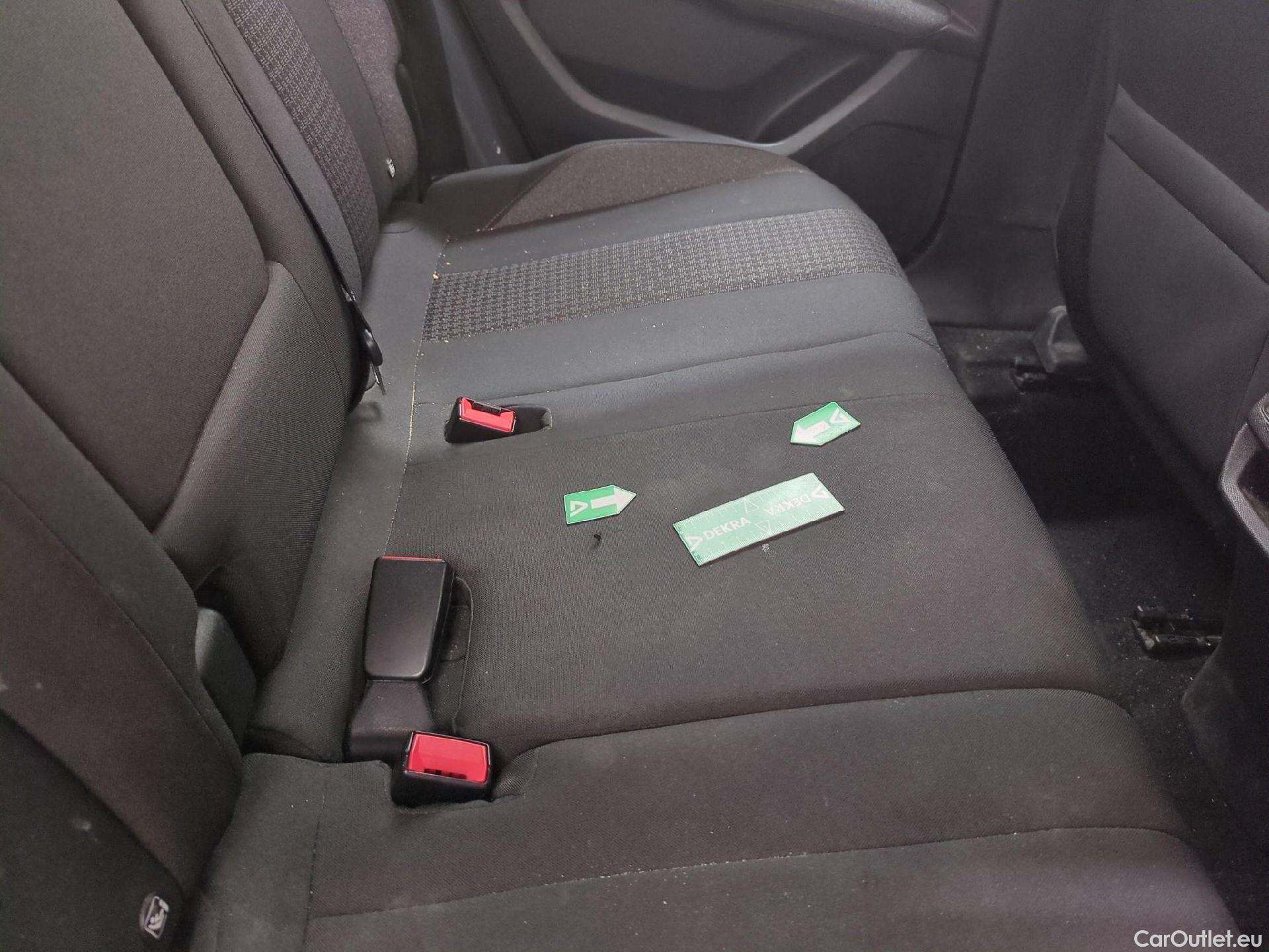  Peugeot  3008  Active Pack 1.5 HDi 130CV BVA8 E6d #87