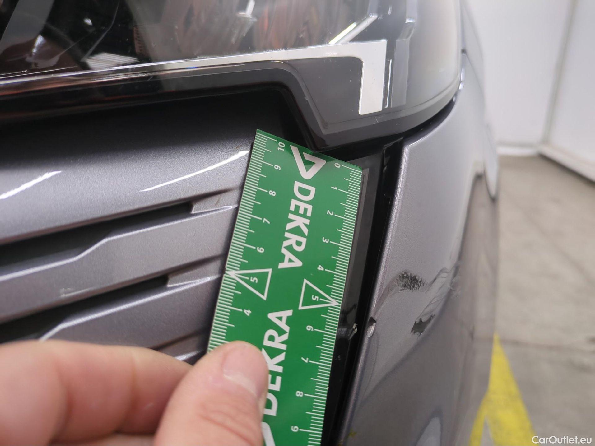  Peugeot  3008  Active Pack 1.5 HDi 130CV BVA8 E6d #45