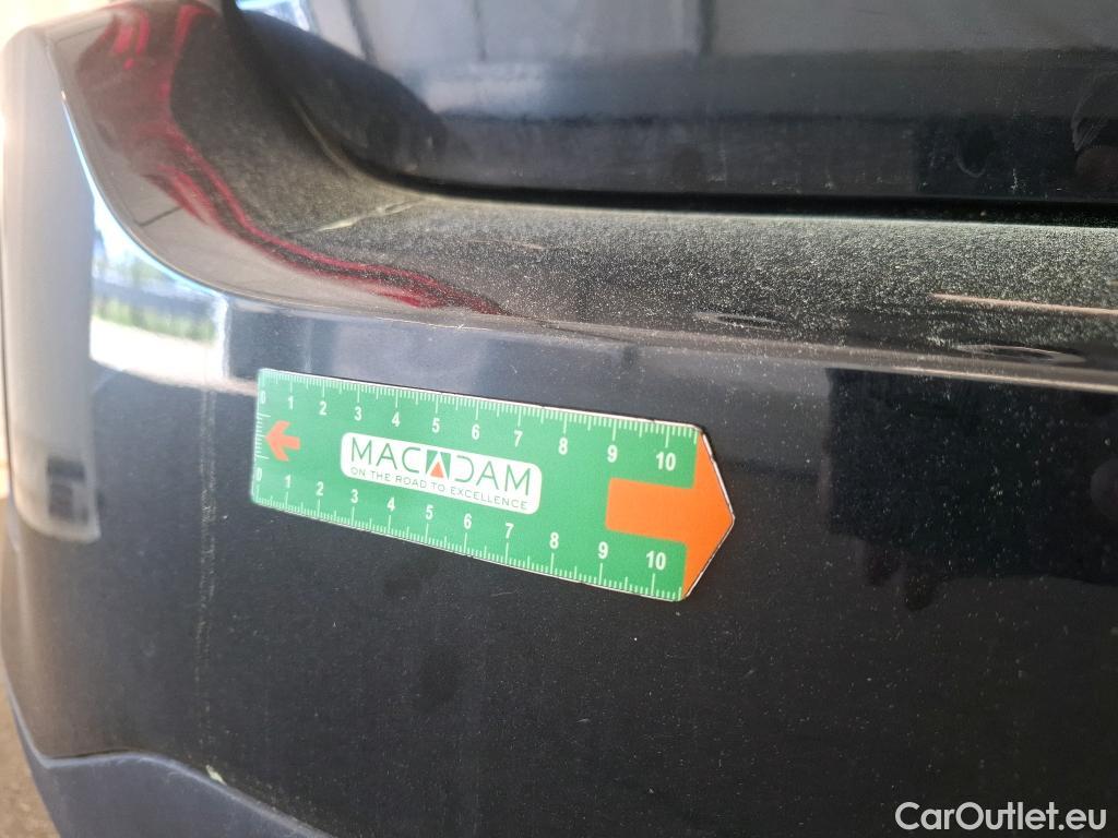  Mini  Countryman MINI  / 2020 / 5P / Crossover Cooper Essential 136 ch BVA7 #3