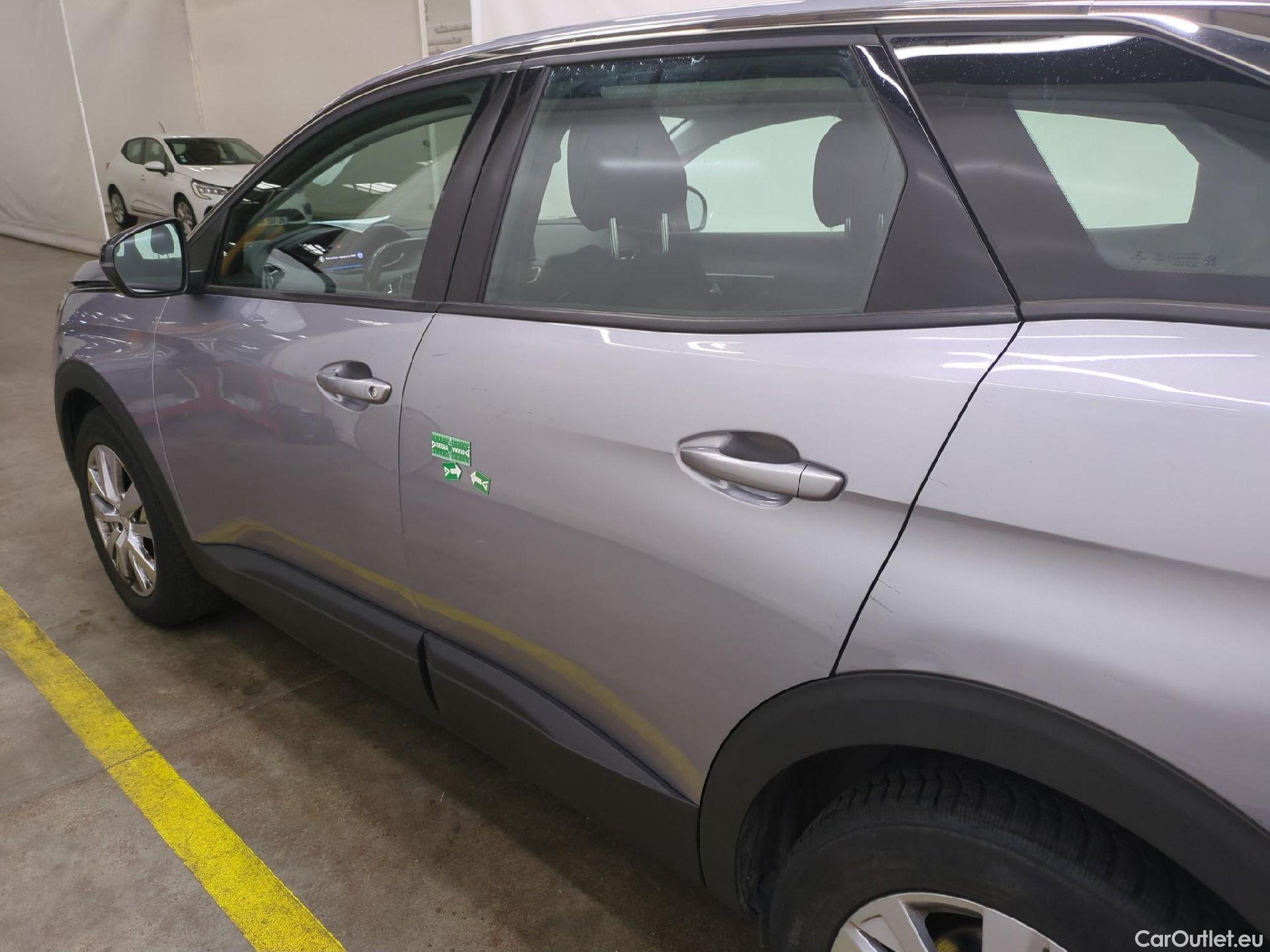  Peugeot  3008  Active Pack 1.5 HDi 130CV BVA8 E6d #62