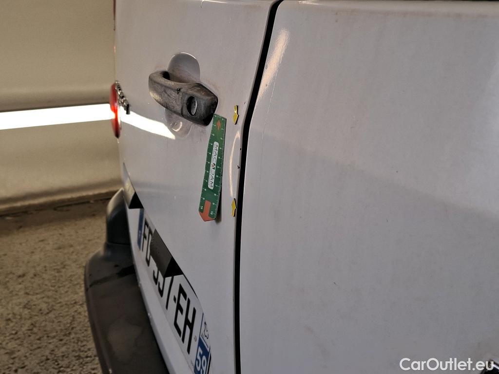  Peugeot  Partner  L1 Pro 1.6 HDi 75CV BVM5 E6 #16