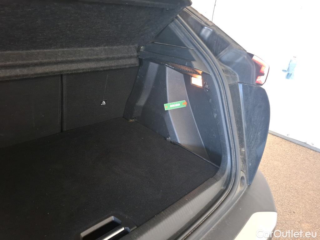  Peugeot  2008  Allure Business 1.2 PureTech 130CV BVA8 E6d #34