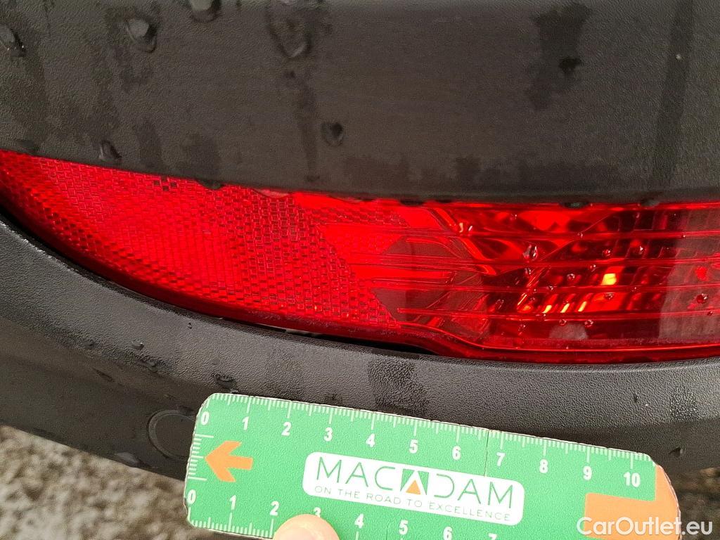  Peugeot  5008  Allure Pack 1.2 PureTech 130CV BVA8 7 Sieges E6d / GARANTIE STELLANTIS 10 ANS VOIR PHOTO 2 #23