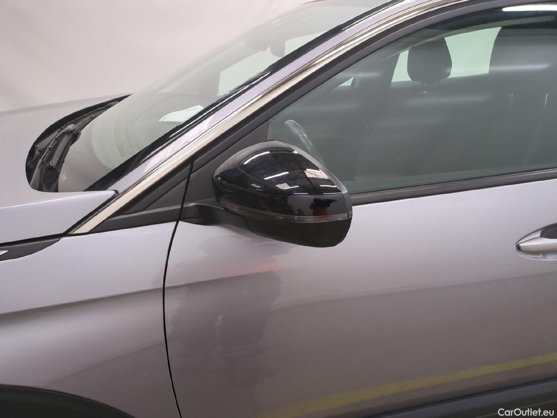  Peugeot  3008  Active Pack 1.5 HDi 130CV BVA8 E6d #55