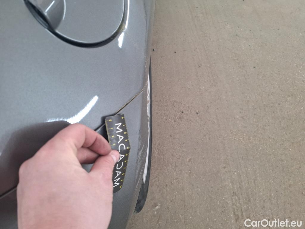  Fiat  500 FIAT   2015  3P  Berline Hybrid 10 BSG 70 ch Dolcevita #5