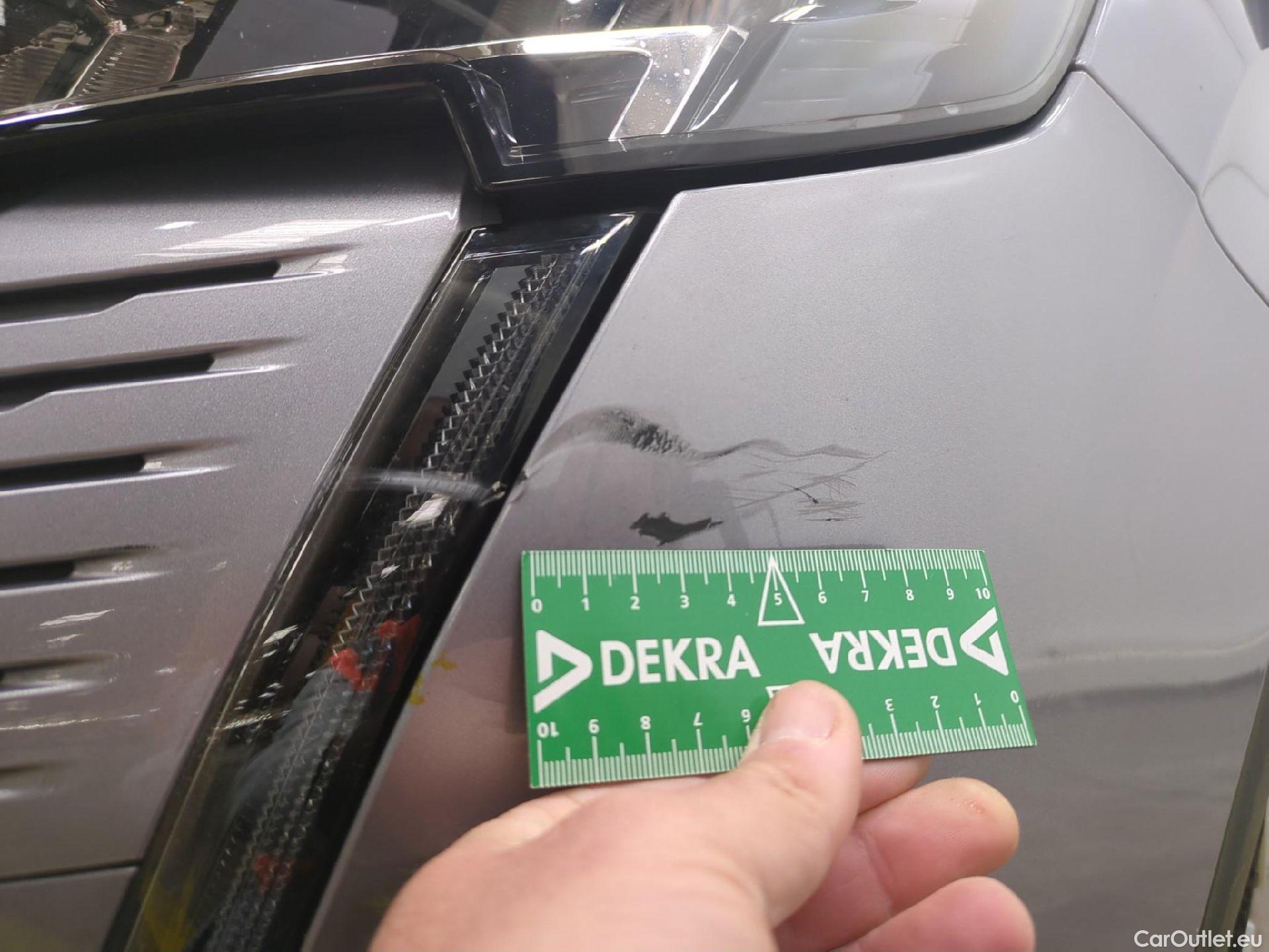  Peugeot  3008  Active Pack 1.5 HDi 130CV BVA8 E6d #46