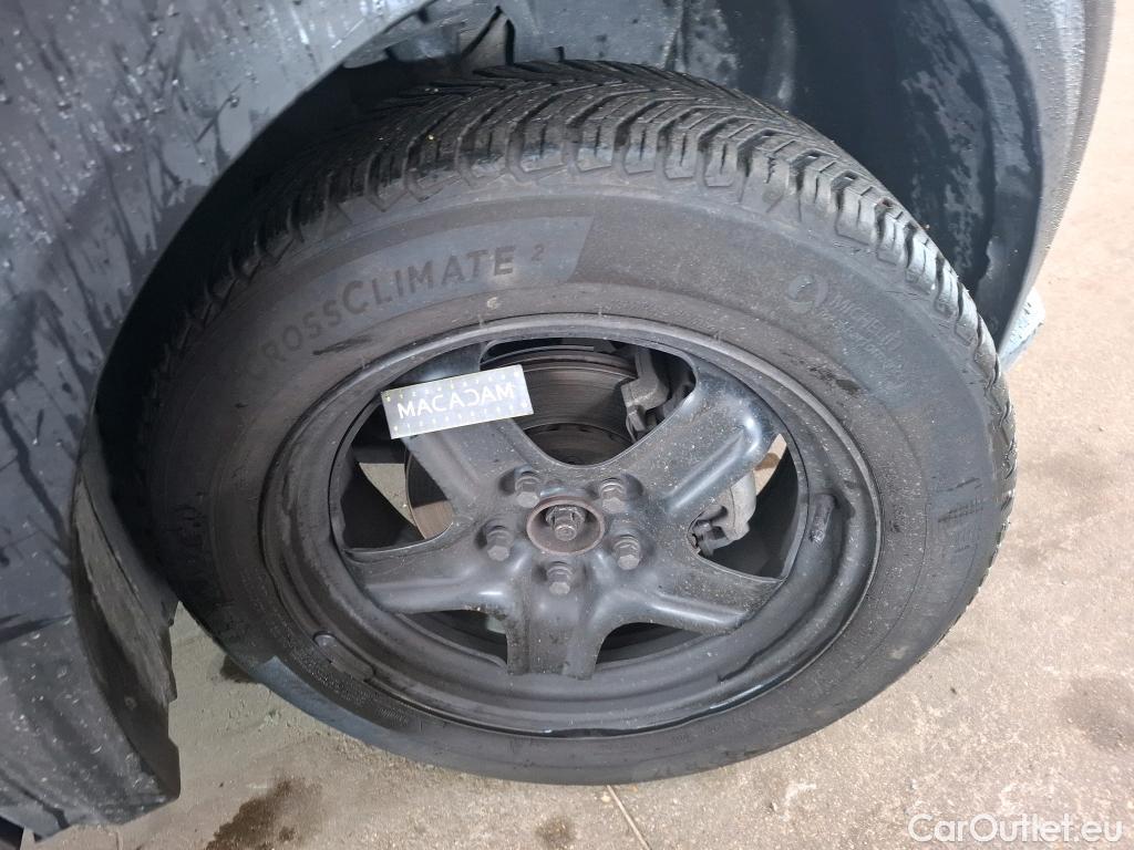  Nissan  Juke NISSAN  / 2019 / 5P / Crossover DIG-T 114 BVM6 Acenta #30