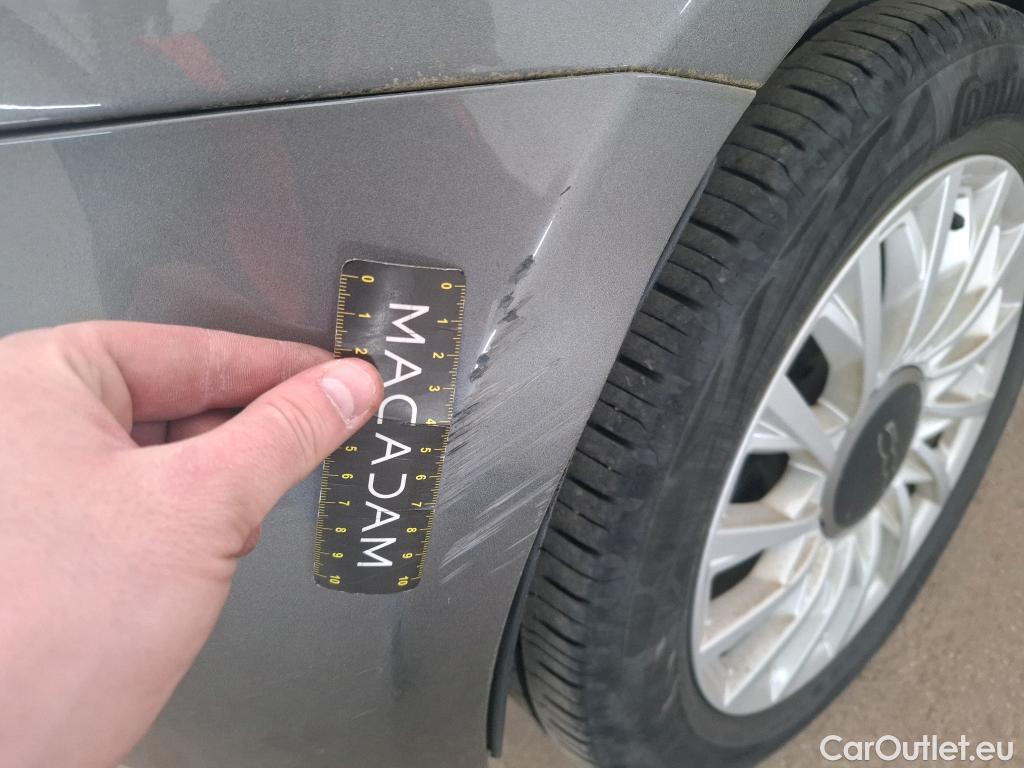  Fiat  500 FIAT   2015  3P  Berline Hybrid 10 BSG 70 ch Dolcevita #2