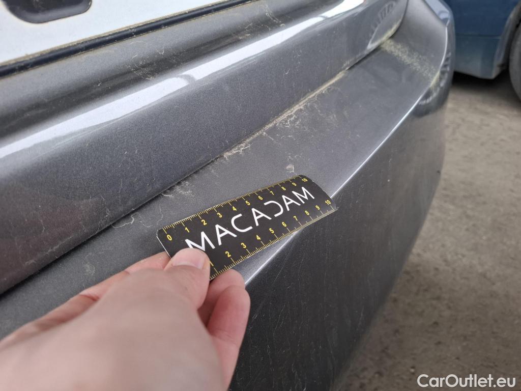  Fiat  500 FIAT   2015  3P  Berline Hybrid 10 BSG 70 ch Dolcevita #33