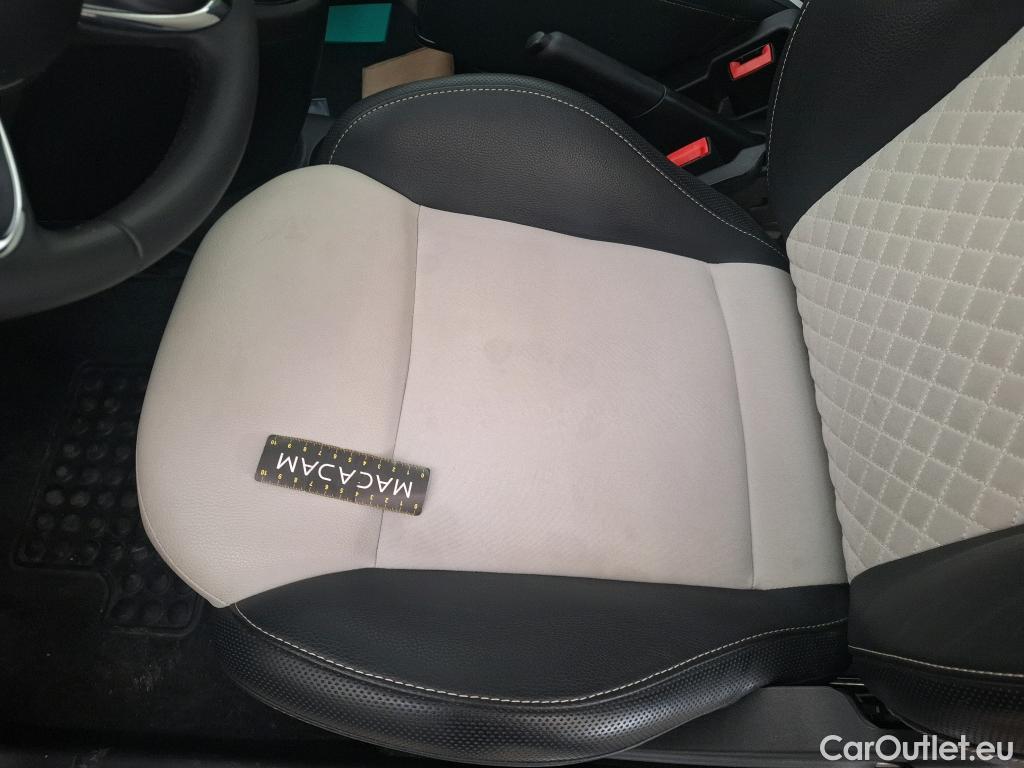  Fiat  500 FIAT   2015  3P  Berline Hybrid 10 BSG 70 ch Dolcevita #21