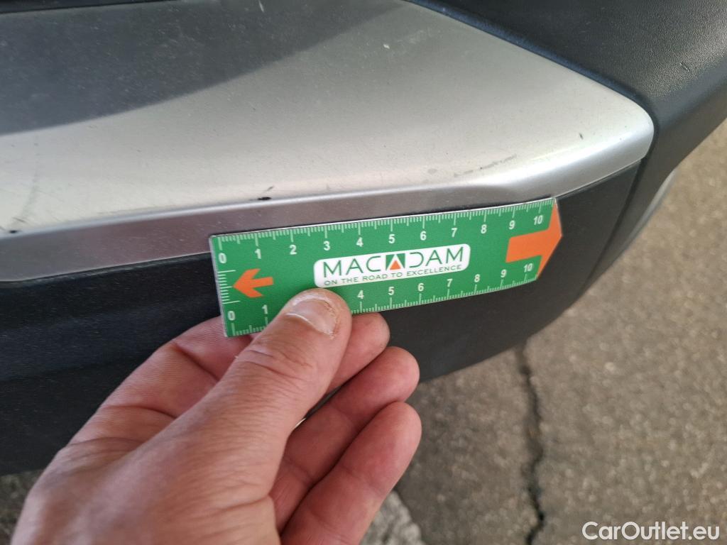  Peugeot  2008  Allure Business 1.2 PureTech 130CV BVA8 E6d #52