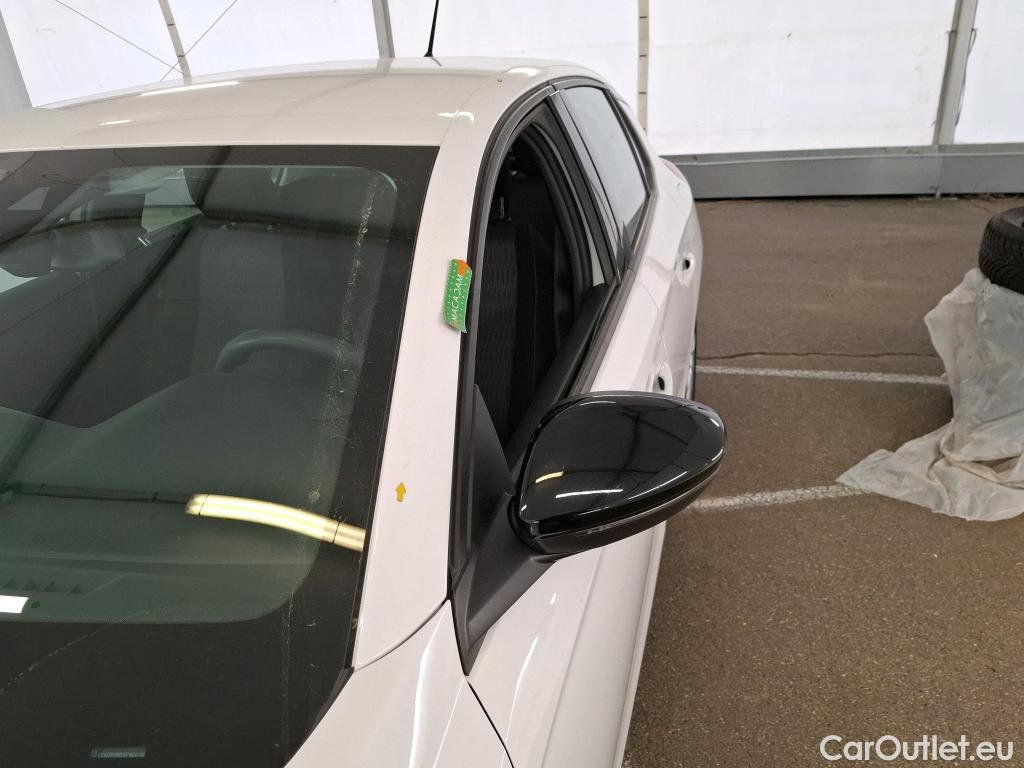  Opel  Corsa  F Elegance Business 1.2 Turbo 100CV BVM6 E6d #52