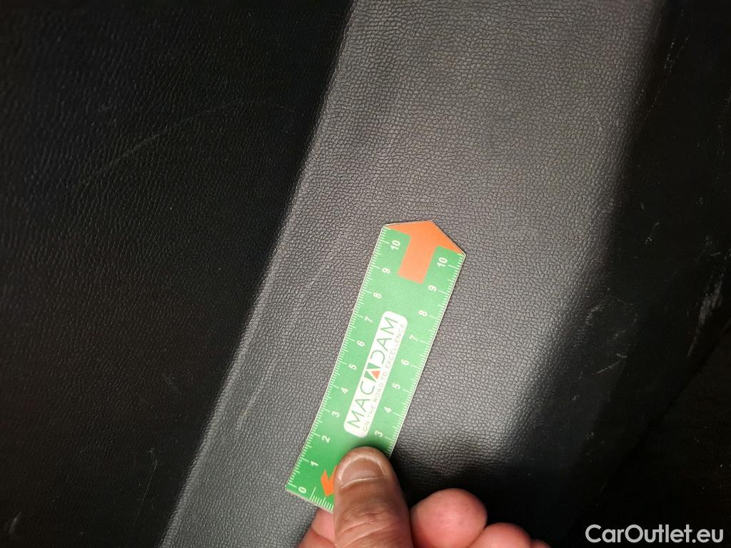  Peugeot  2008  Allure Business 1.2 PureTech 130CV BVA8 E6d #32