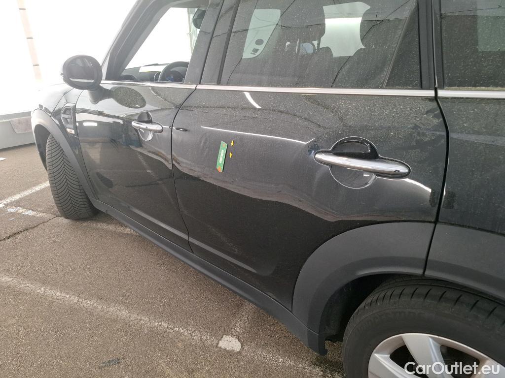  Mini  Countryman MINI  / 2020 / 5P / Crossover Cooper Essential 136 ch BVA7 #18