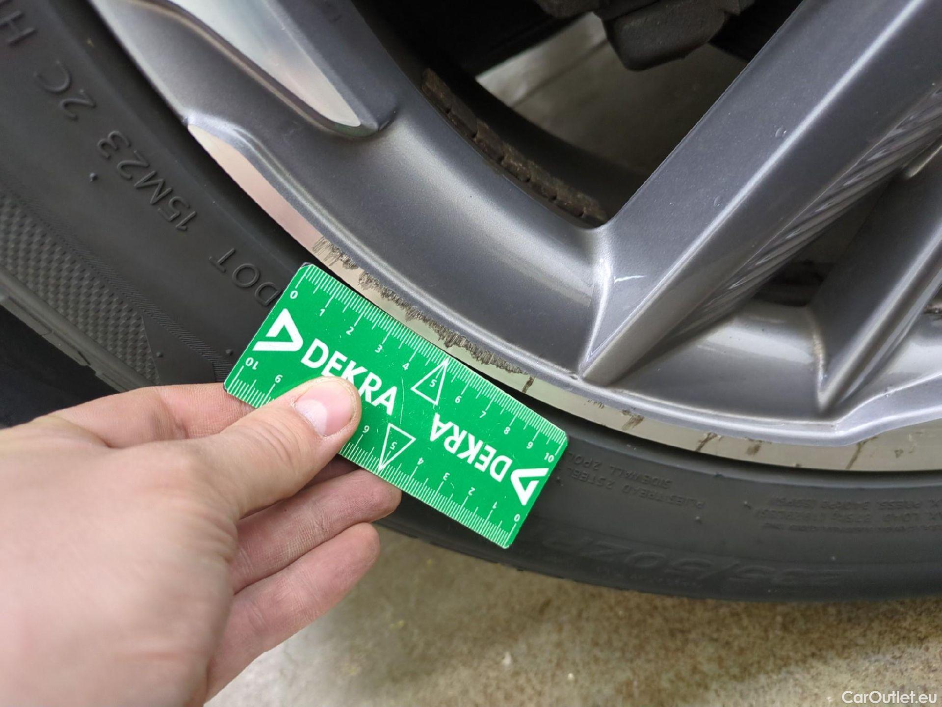  DS  DS7 7 Crossback Executive 2.0 BlueHDi 180CV BVA8 E6d #11