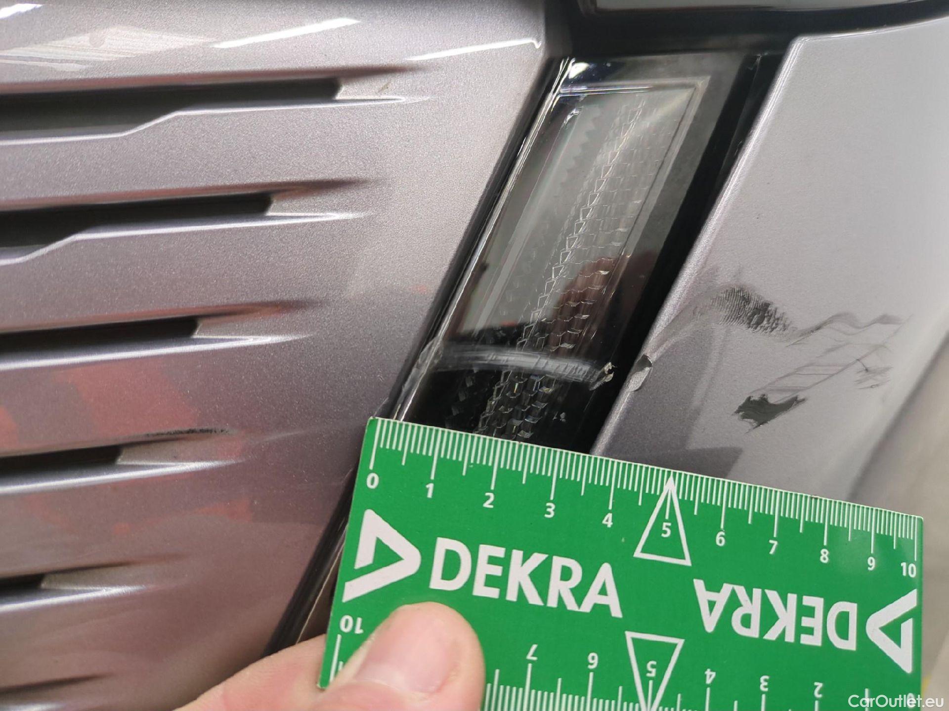  Peugeot  3008  Active Pack 1.5 HDi 130CV BVA8 E6d #50