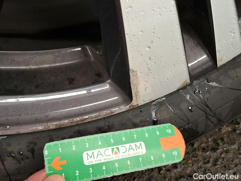  Peugeot  5008  Allure Pack 1.2 PureTech 130CV BVA8 7 Sieges E6d / GARANTIE STELLANTIS 10 ANS VOIR PHOTO 2 #18