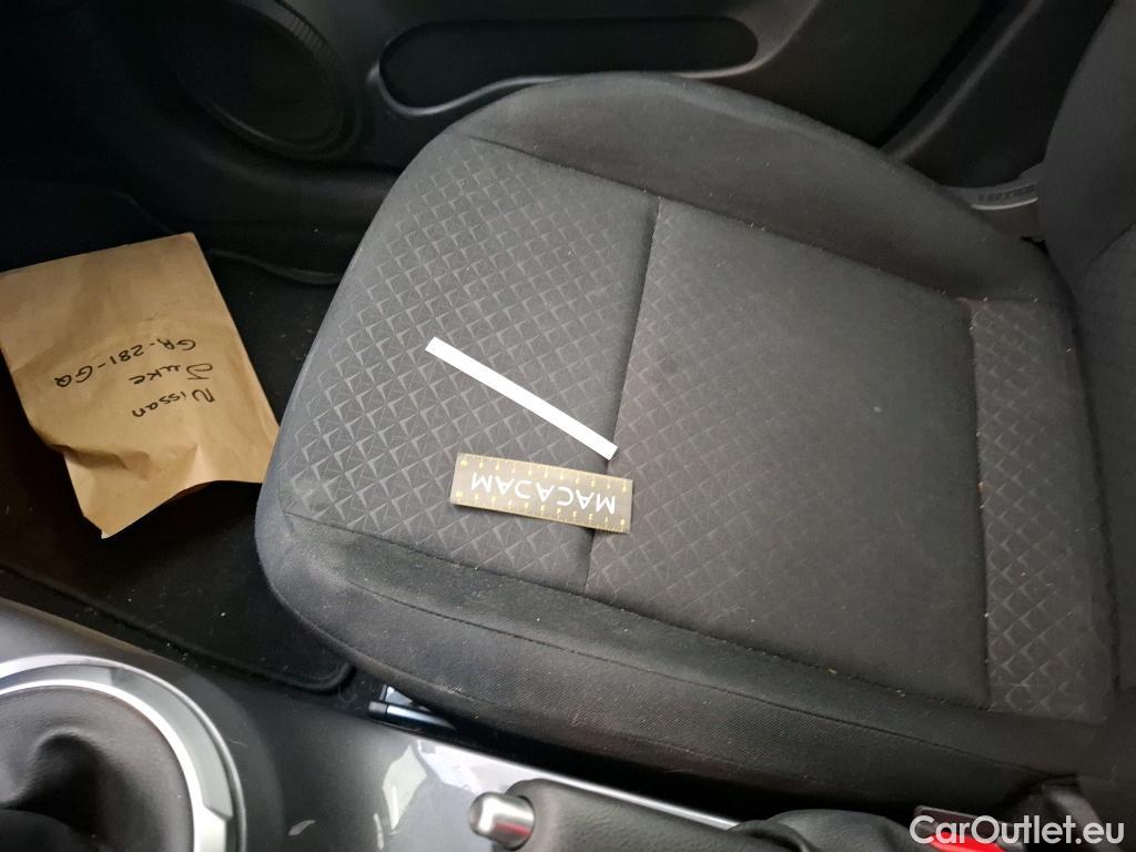  Nissan  Juke NISSAN  / 2019 / 5P / Crossover DIG-T 114 BVM6 Acenta #33