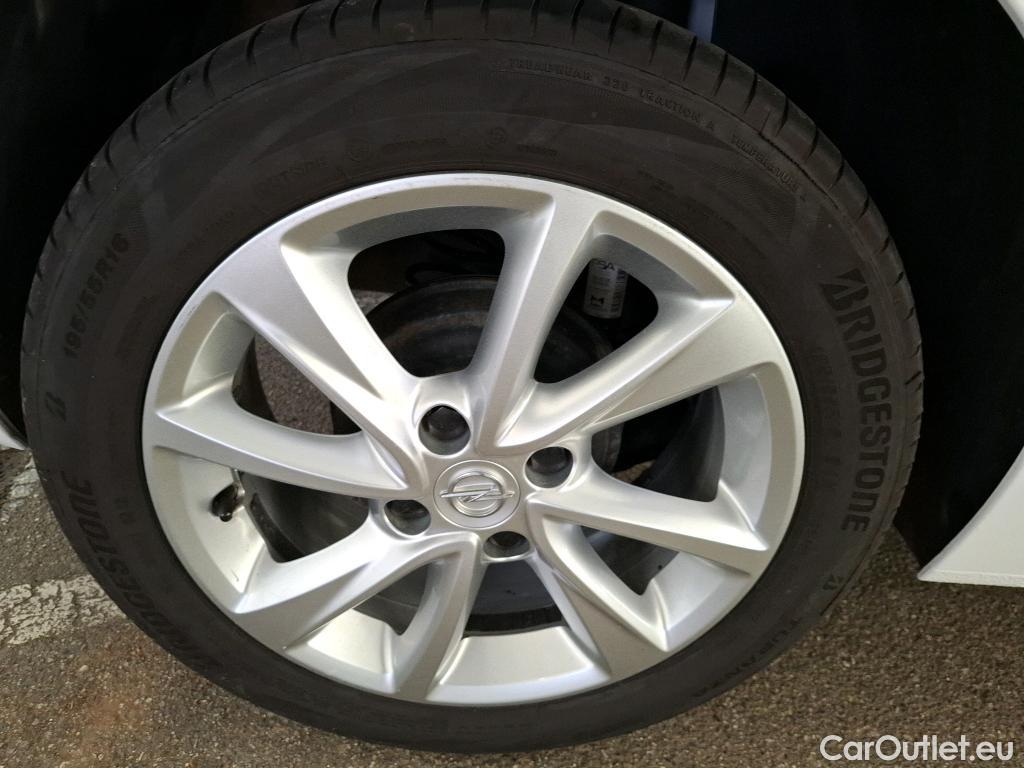  Opel  Corsa  F Elegance Business 1.2 Turbo 100CV BVM6 E6d #43