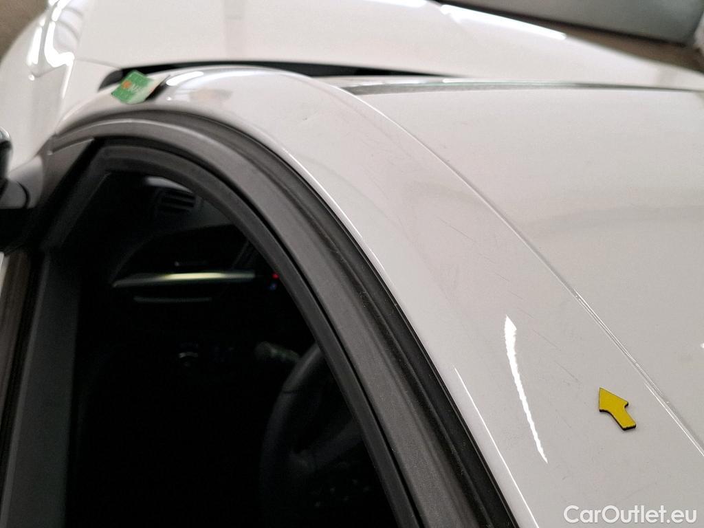  Opel  Corsa  F Elegance Business 1.2 Turbo 100CV BVM6 E6d #54