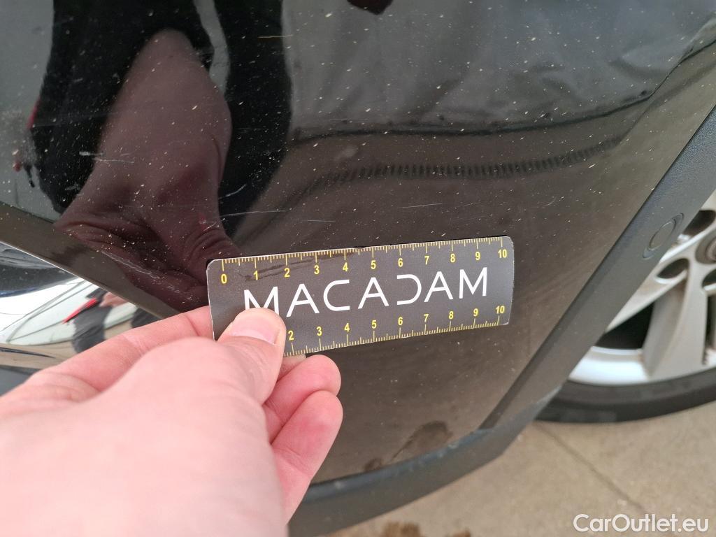  Opel   Grandland X Grandland X Elegance Business 1.2 Turbo 130CV BVM6 E6d #2