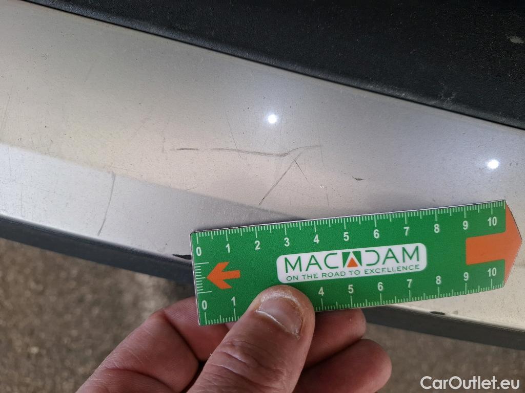  Peugeot  2008  Allure Business 1.2 PureTech 130CV BVA8 E6d #50