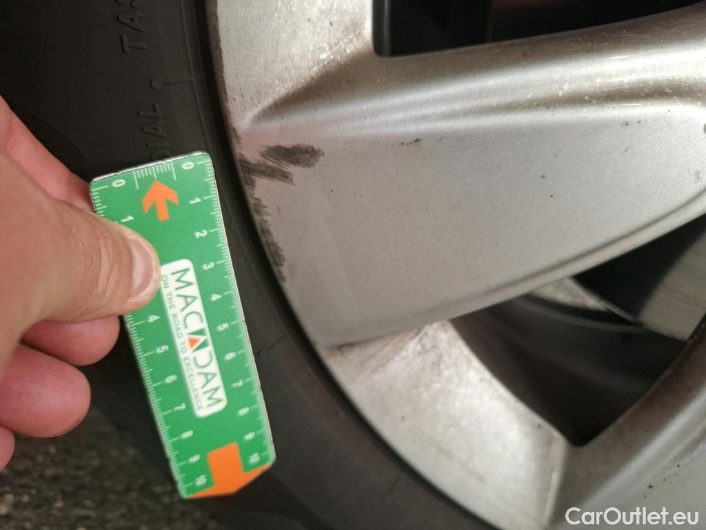  Mini  Countryman MINI  / 2020 / 5P / Crossover Cooper Essential 136 ch BVA7 #17