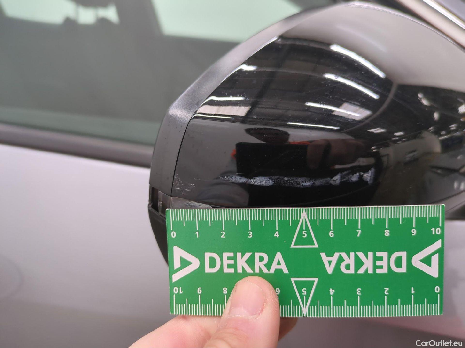  Peugeot  3008  Active Pack 1.5 HDi 130CV BVA8 E6d #85