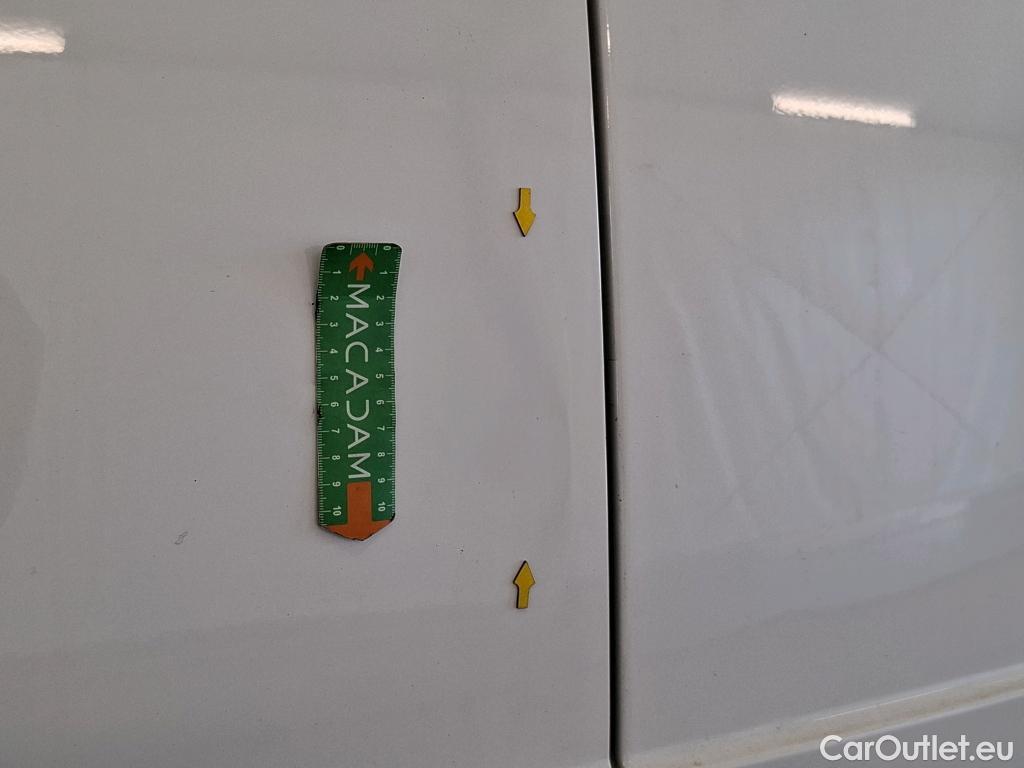  Volkswagen  Caddy VOLKSWAGEN  Cargo / 2020 / 4P / Fourgonnette 2.0 TDI 75ch Business #19