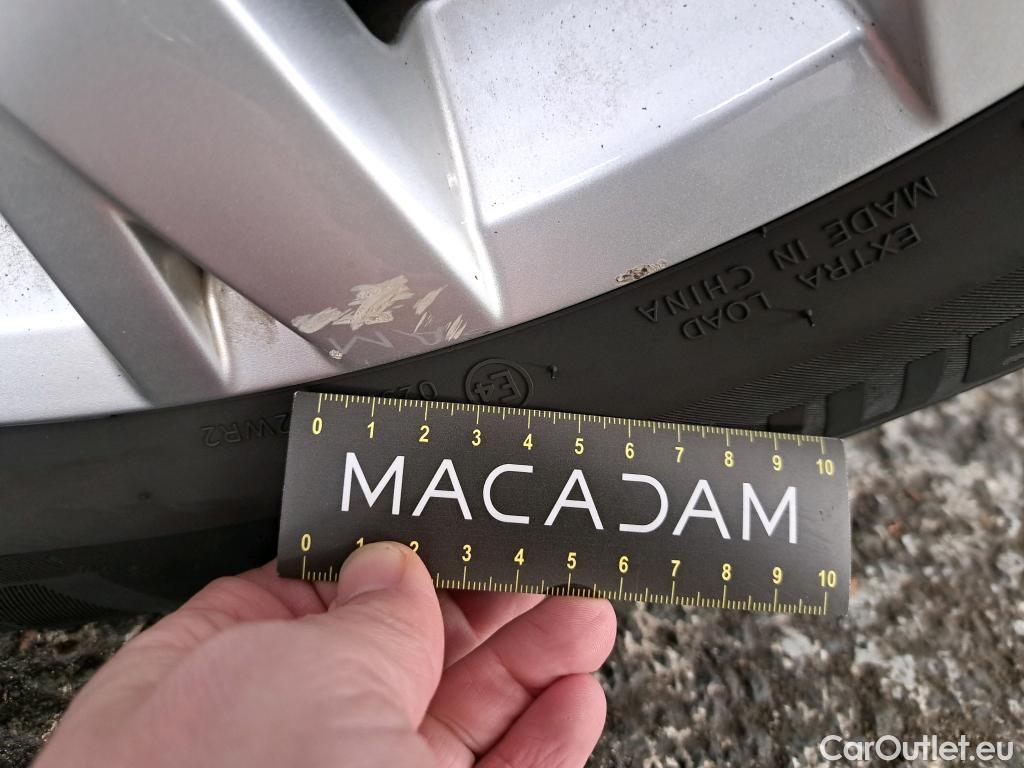  Volkswagen  Tiguan VOLKSWAGEN  / 2020 / 5P / SUV 1.5 TSI 150 DSG7 Life Busines #21