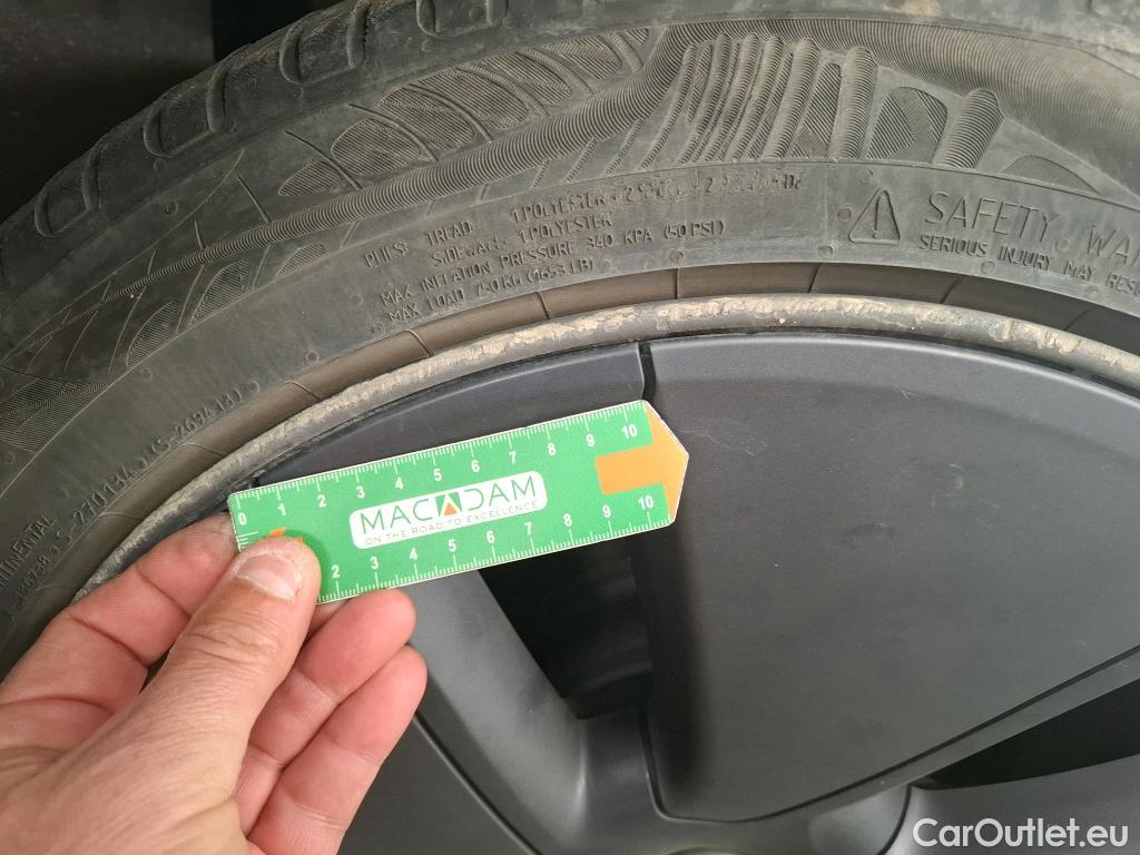  Tesla  Model 3 TESLA  / 2018 / 4P / Berline Propulsion #18