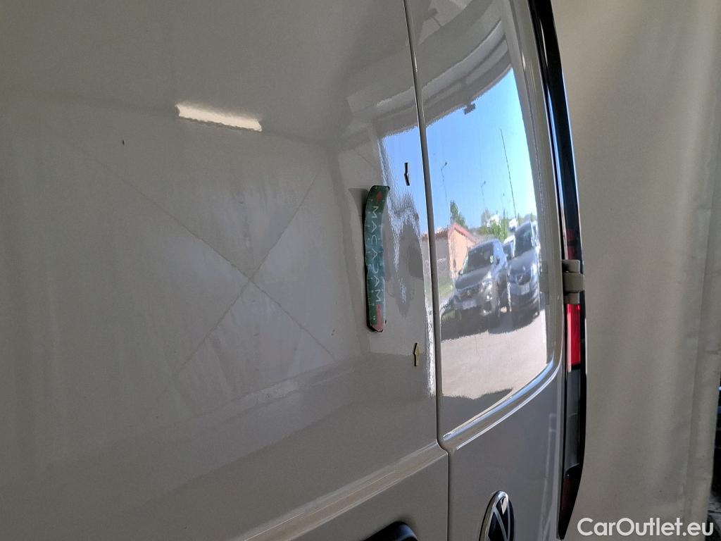  Volkswagen  Caddy VOLKSWAGEN  Cargo / 2020 / 4P / Fourgonnette 2.0 TDI 75ch Business #17