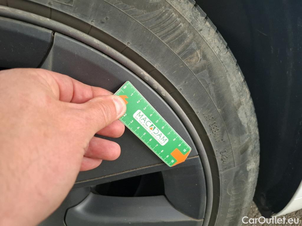  Tesla  Model 3 TESLA  / 2018 / 4P / Berline Propulsion #14