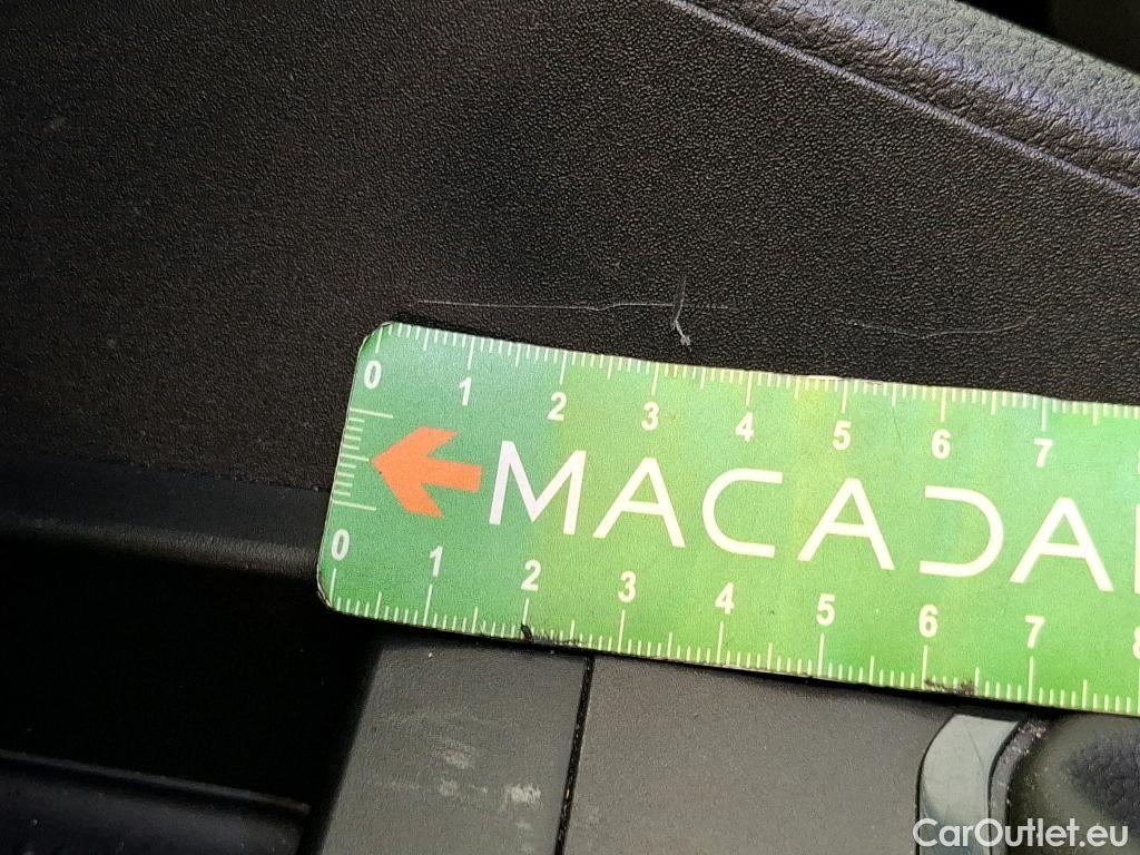  Volkswagen  Caddy VOLKSWAGEN  Cargo / 2020 / 4P / Fourgonnette 2.0 TDI 75ch Business #32