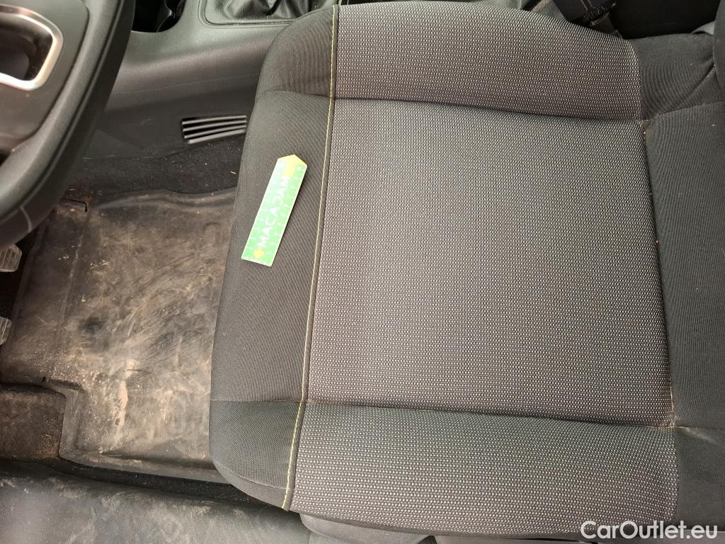  Citroen  C3  Société Feel 1.5 BlueHDI 100CV BVM5 E6dT #37