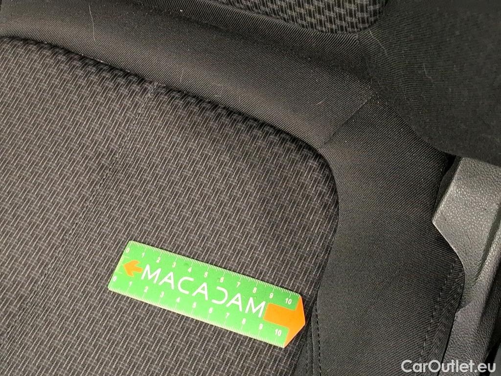  Bmw  Serie 1 BMW Série 1 / 2019 / 5P / Berline 116i DKG7 Business Design #34