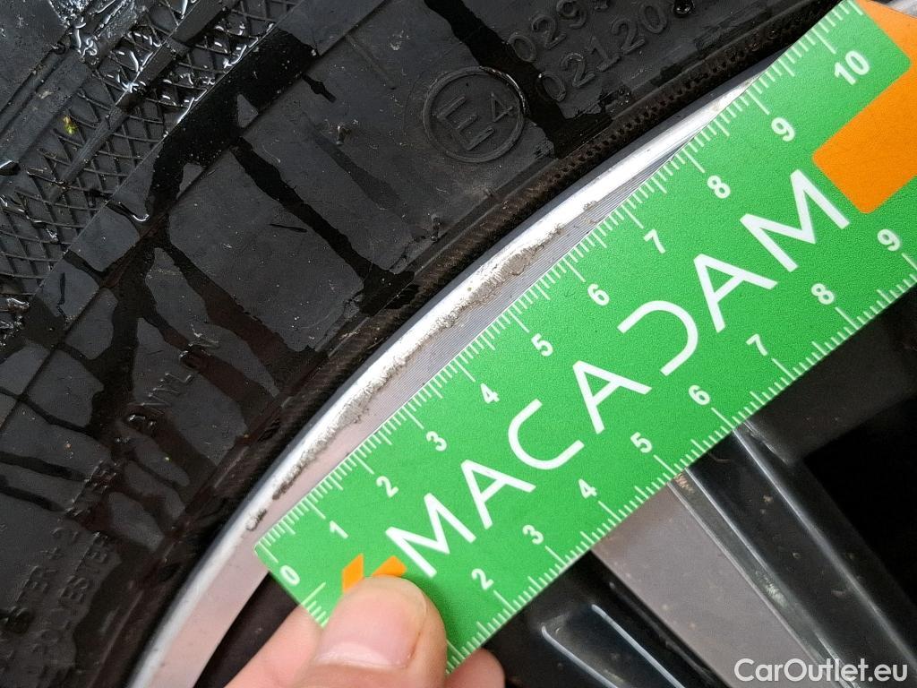  Bmw  Serie 1 BMW Série 1 / 2019 / 5P / Berline 116i DKG7 Business Design #17