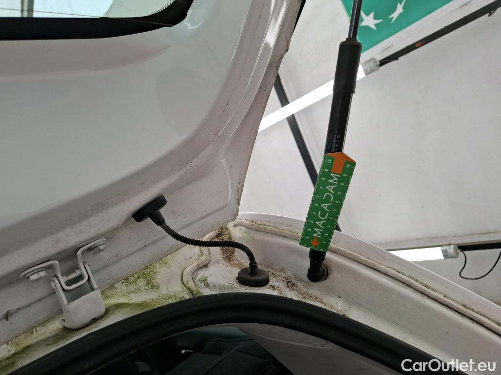  Citroen  C3  Société Feel 1.5 BlueHDI 100CV BVM5 E6dT #8