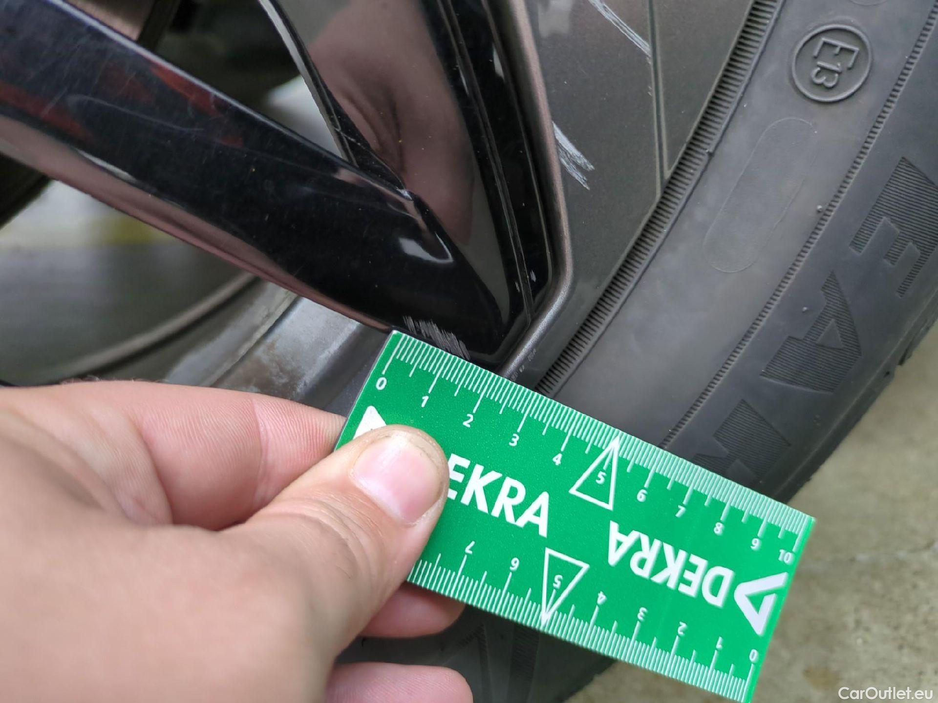  Citroen  C4 CITROEN  X / 2022 / 4P / Berline PureTech 130 S&S EAT8 Feel Pack #6