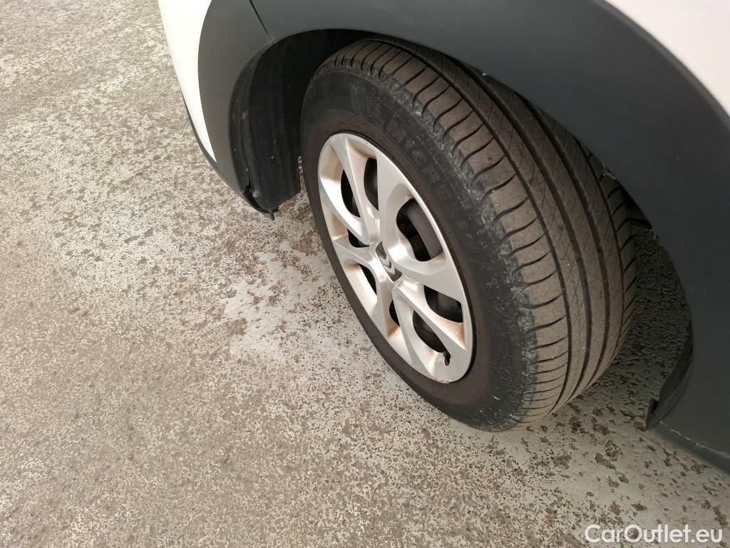  Citroen  C3  Société Feel 1.5 BlueHDI 100CV BVM5 E6dT #28