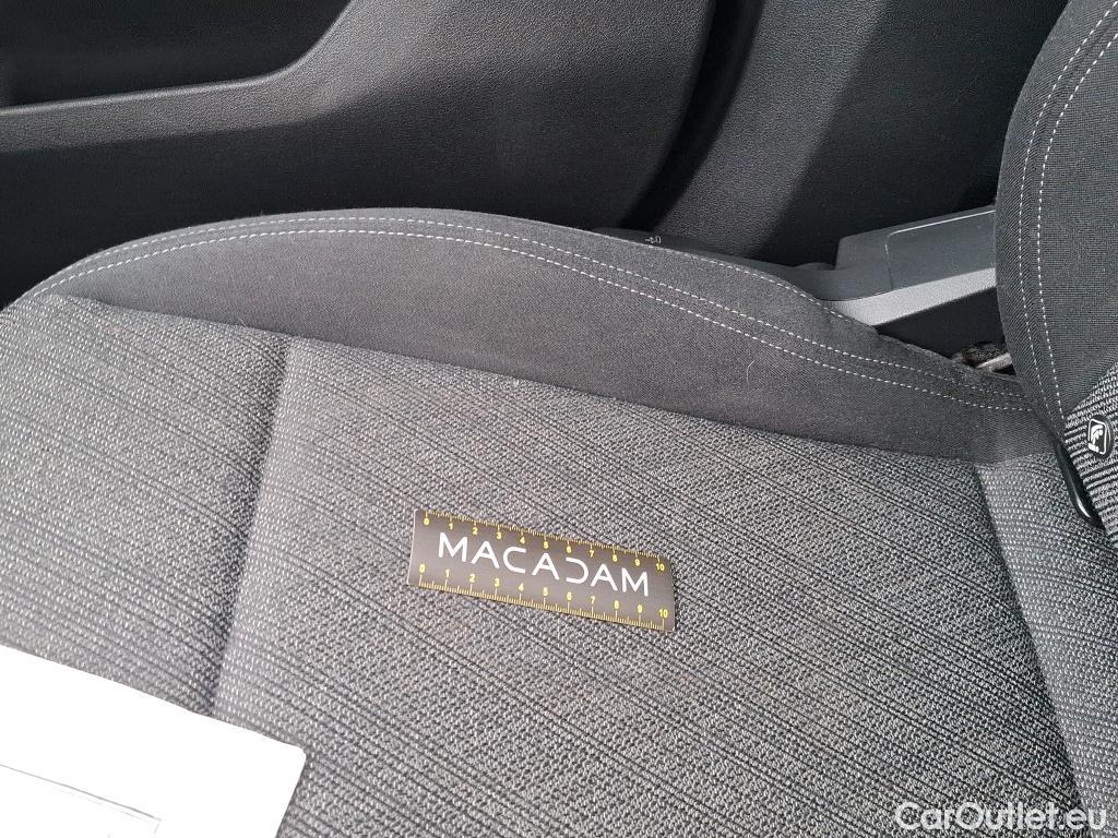  Bmw  X1 BMW  / 2022 / 5P / SUV sDrive18d Business Design DKG7 #19