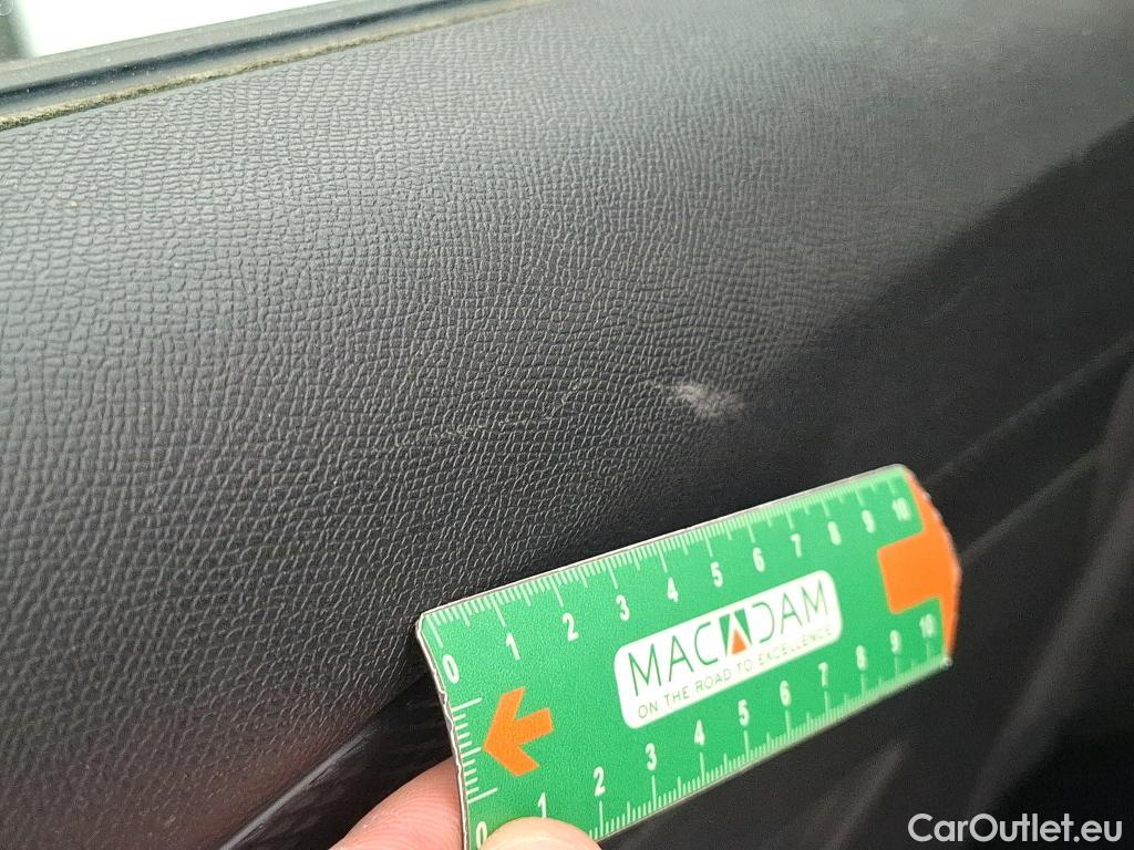  Peugeot  308 PEUGEOT  / 2021 / 5P / Berline PHEV 180 E-EAT8 ACTIVE PACK #18